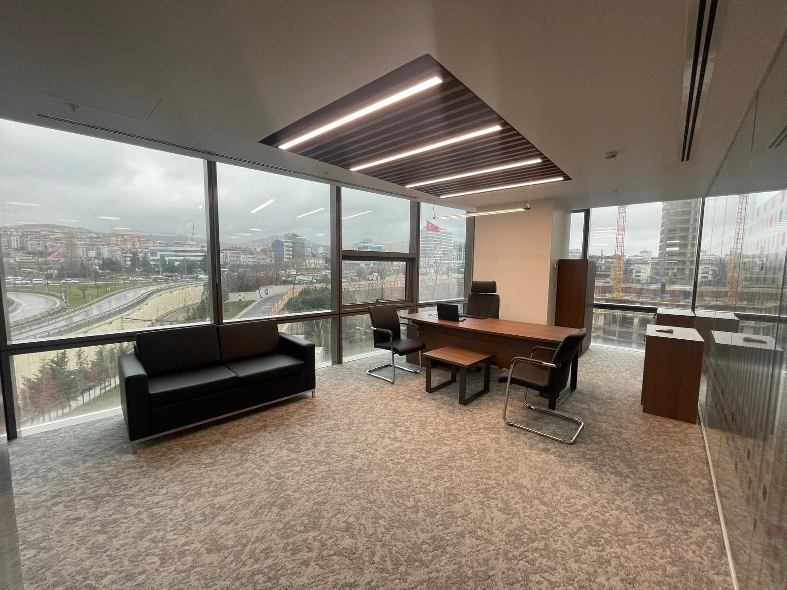 Vakıf Katılım Küçükyalı Şube - 2